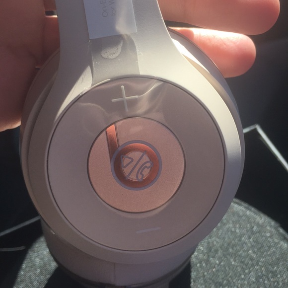 Beat by Dr Solo3 BRAND NEW - Picture 7 of 7